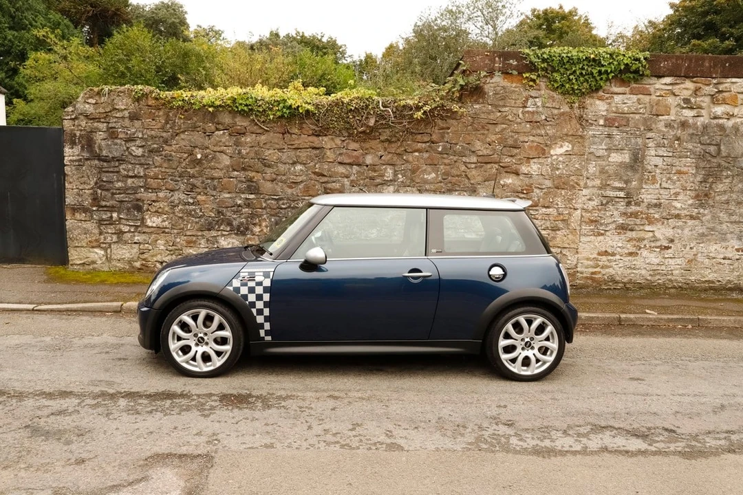 2005 Mini Mini Cooper S 1st Gen - Image 27 of 30