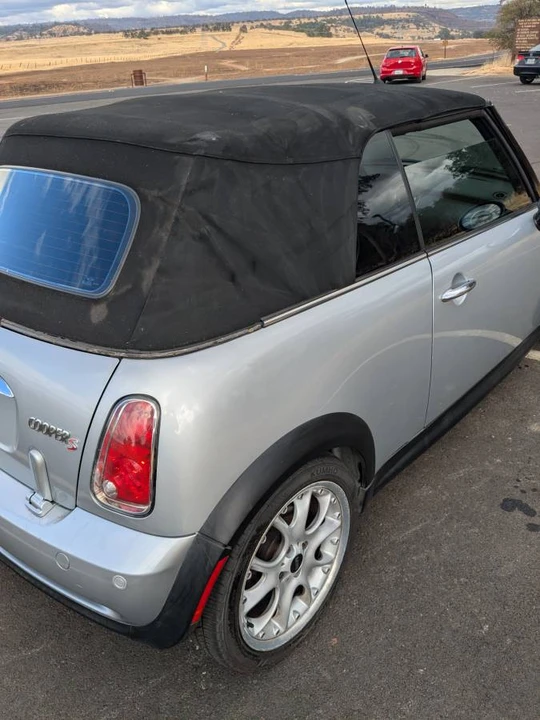 2005 Mini Mini Cooper S 1st Gen - Image 6 of 6