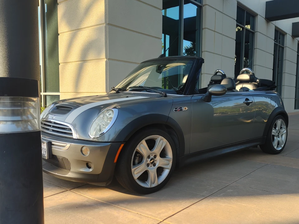 2005 Mini Mini Cooper S 1st Gen - Image 2 of 31