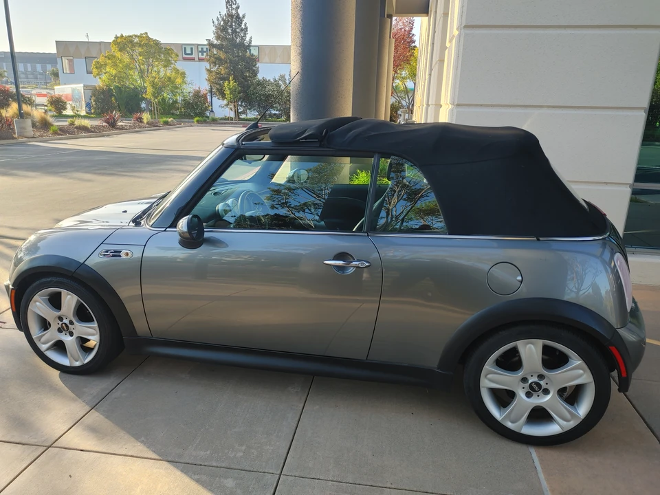 2005 Mini Mini Cooper S 1st Gen - Image 13 of 31