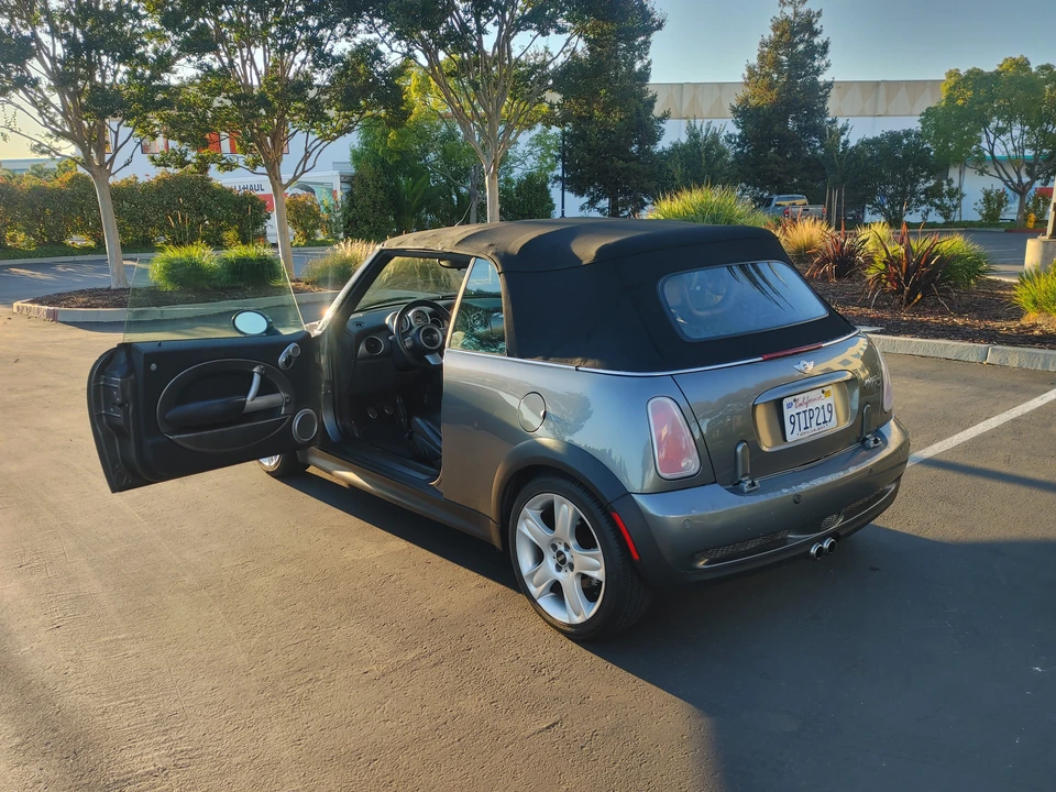 2005 Mini Mini Cooper S 1st Gen - Image 14 of 31