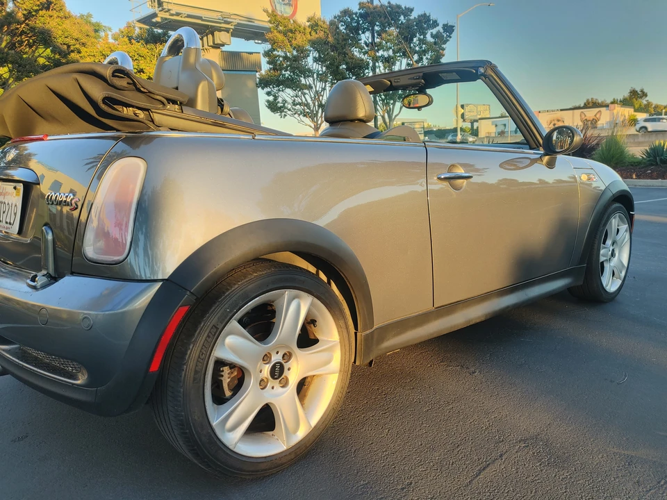 2005 Mini Mini Cooper S 1st Gen - Image 17 of 31