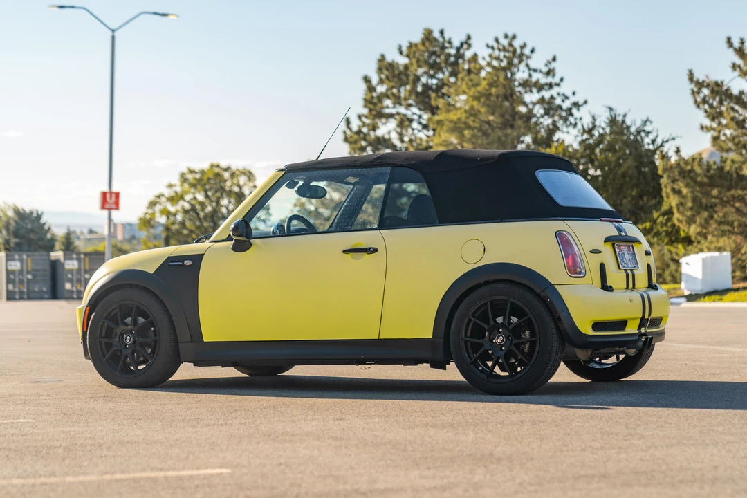 2005 Mini Mini Cooper S 1st Gen - Image 13 of 28