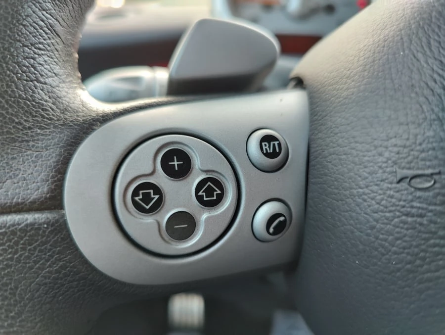 2005 Mini Mini Cooper S 1st Gen - Image 14 of 21
