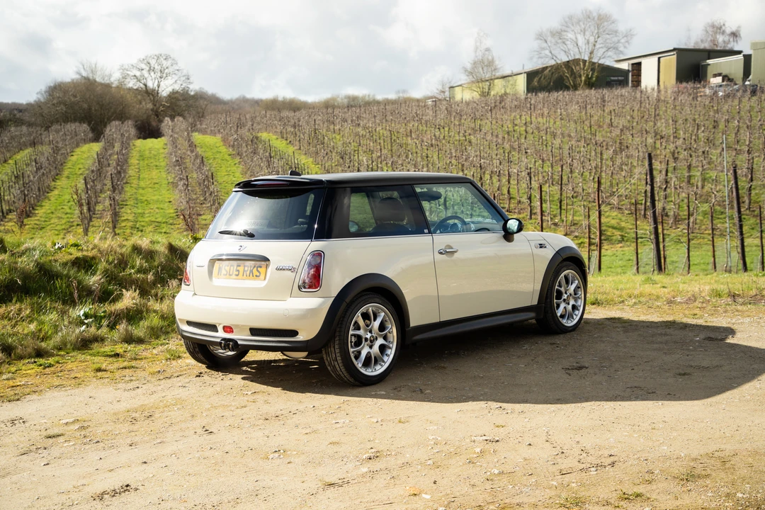 2005 Mini Mini Cooper S 1st Gen - Image 5 of 31