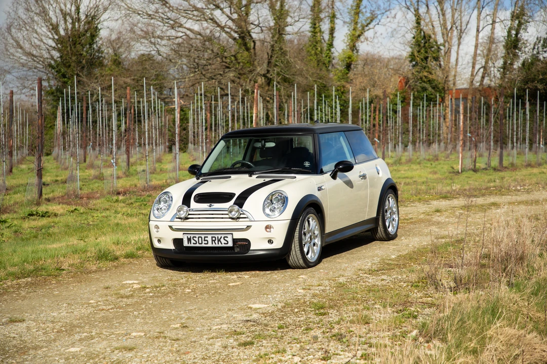 2005 Mini Mini Cooper S 1st Gen - Image 8 of 31
