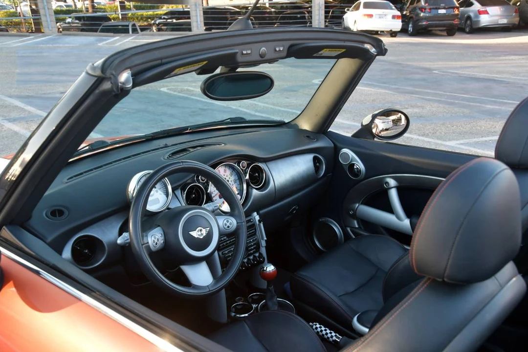 2005 Mini Mini Cooper S 1st Gen - Image 13 of 22