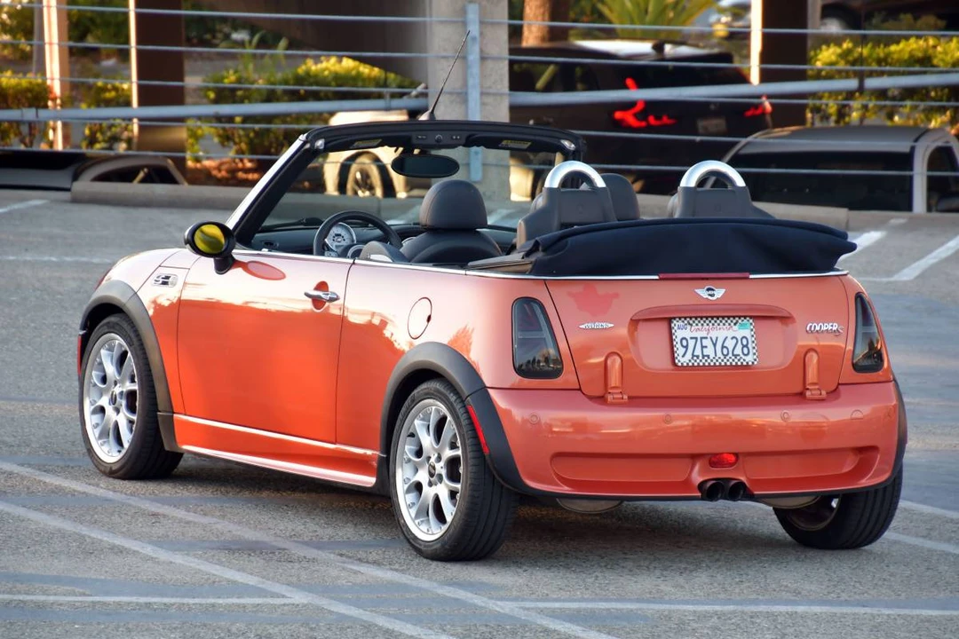 2005 Mini Mini Cooper S 1st Gen - Image 3 of 22