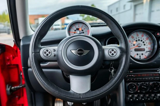 2005 Mini Mini John Cooper Works 1st Gen - Image 5 of 7