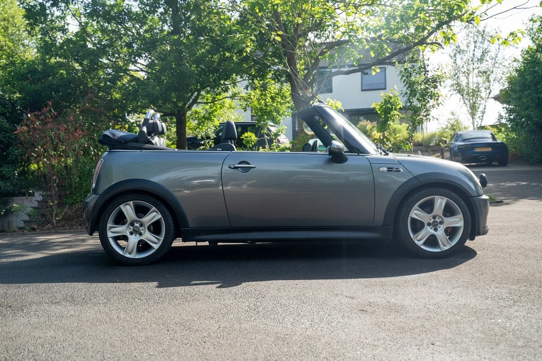 2005 Mini Mini Cooper S 1st Gen - Image 4 of 30