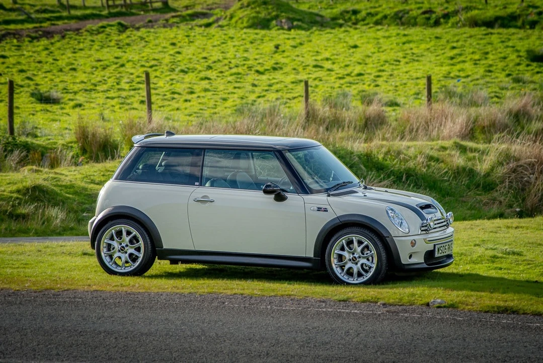 2005 Mini Mini Cooper S 1st Gen - Image 4 of 30