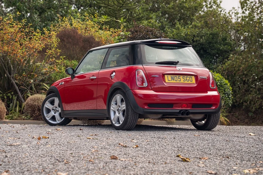 2005 Mini Mini Cooper S 1st Gen - Image 4 of 30