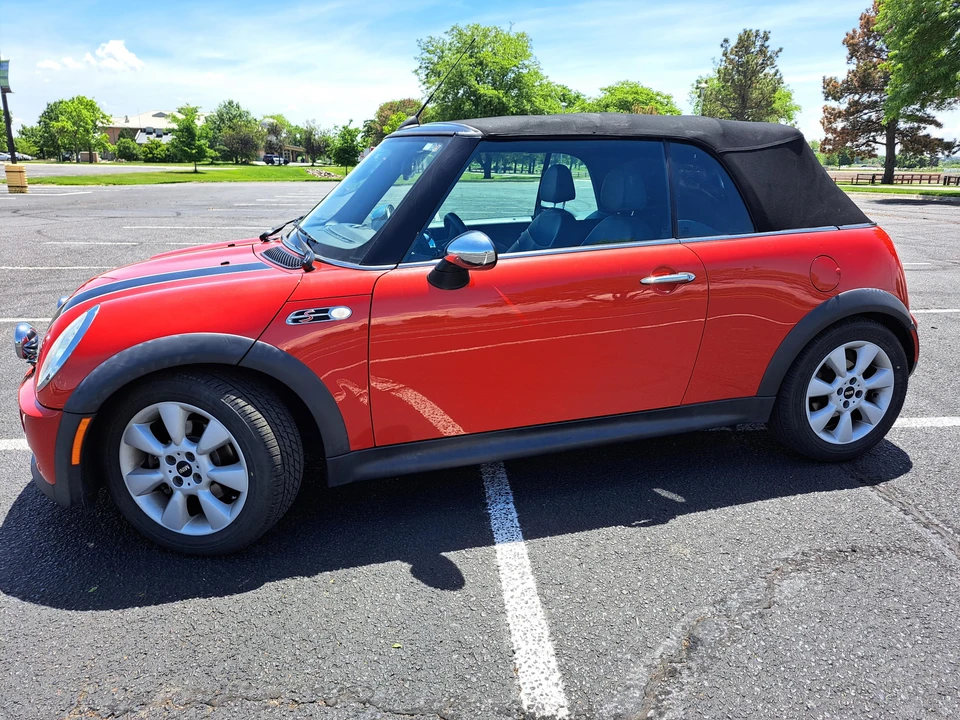 2005 Mini Mini Cooper S 1st Gen - Image 22 of 31