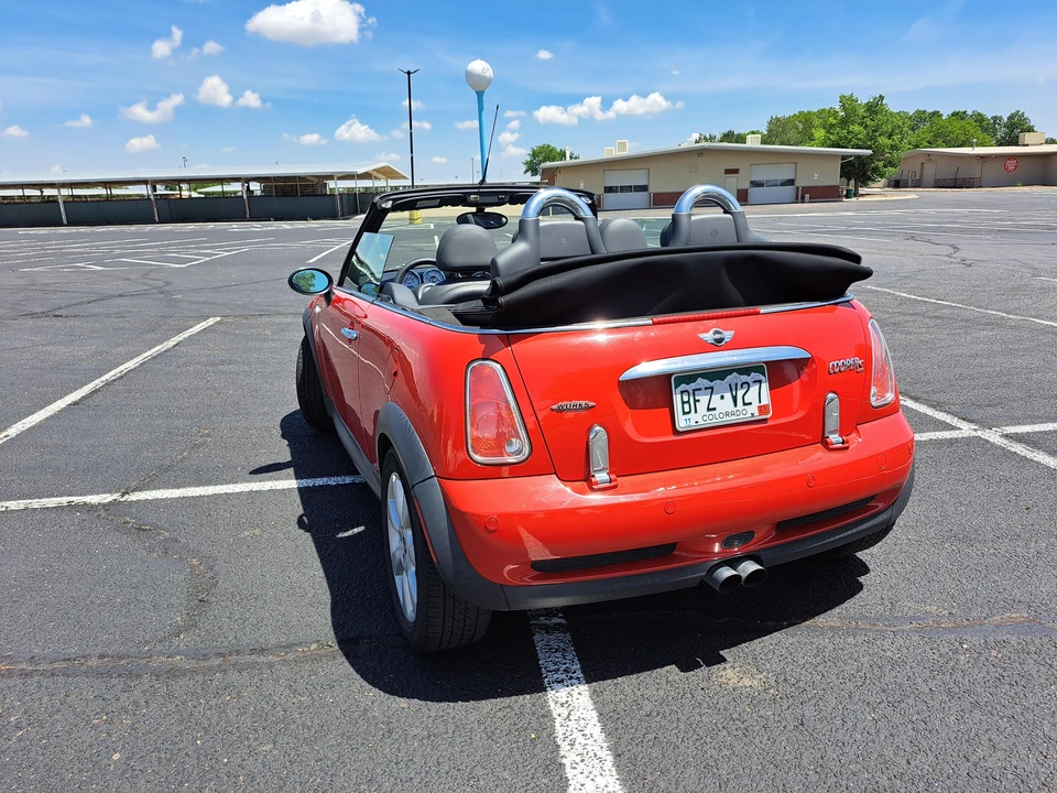 2005 Mini Mini Cooper S 1st Gen - Image 11 of 31