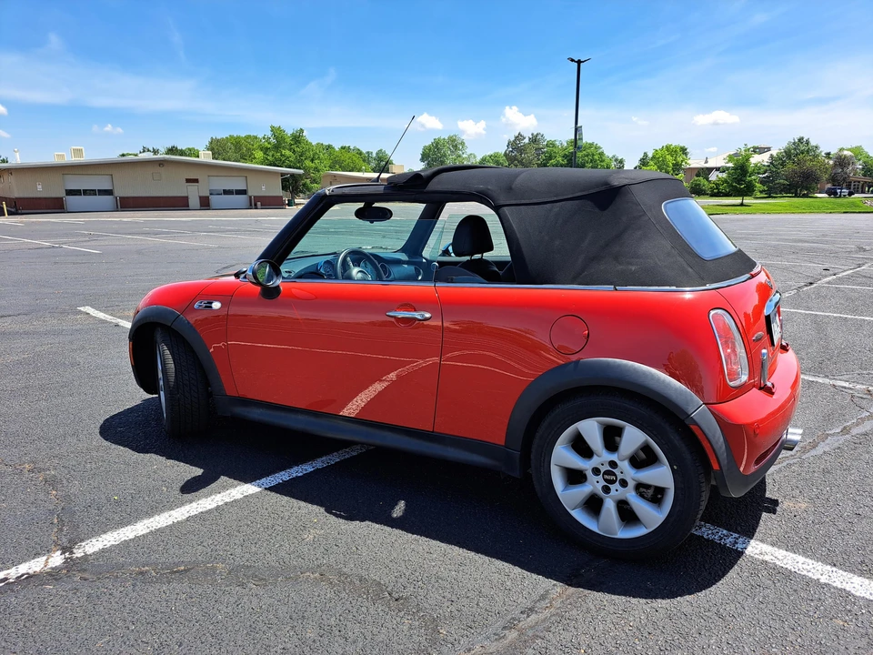 2005 Mini Mini Cooper S 1st Gen - Image 25 of 31