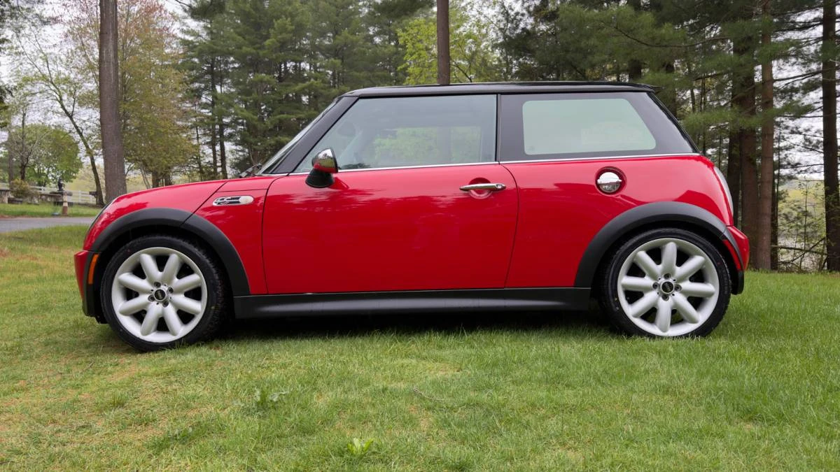 2005 Mini Mini Cooper S 1st Gen - Image 11 of 16