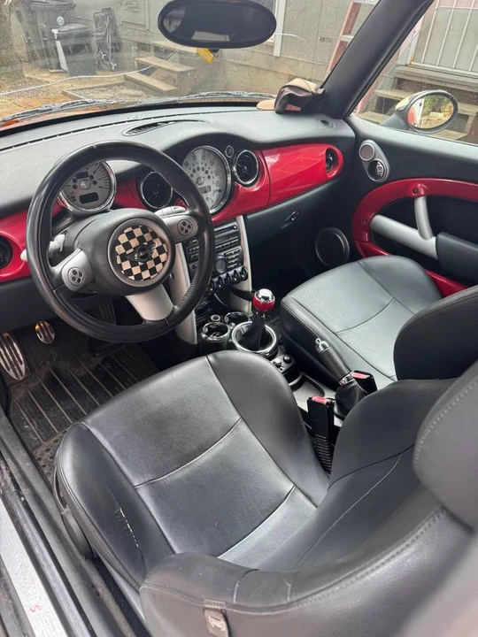 2005 Mini Mini Cooper S 1st Gen - Image 4 of 6