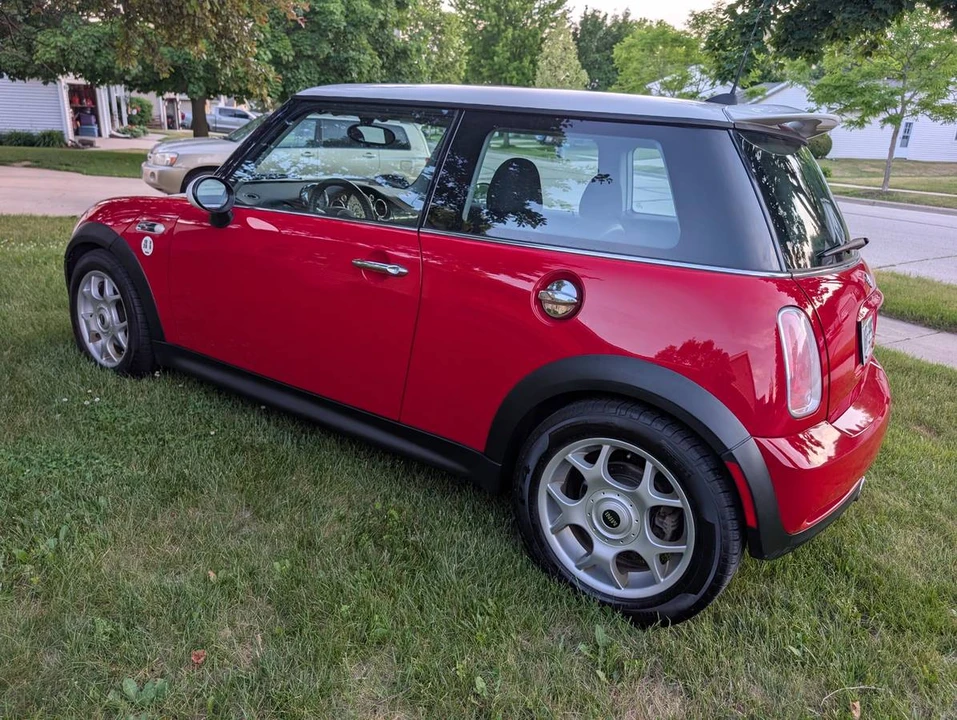 2005 Mini Mini Cooper S 1st Gen - Image 7 of 19