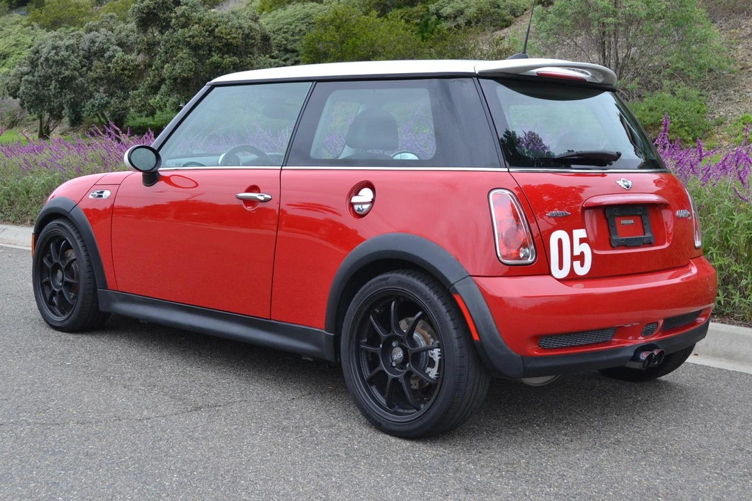 2005 Mini Mini Cooper S 1st Gen - Image 4 of 8