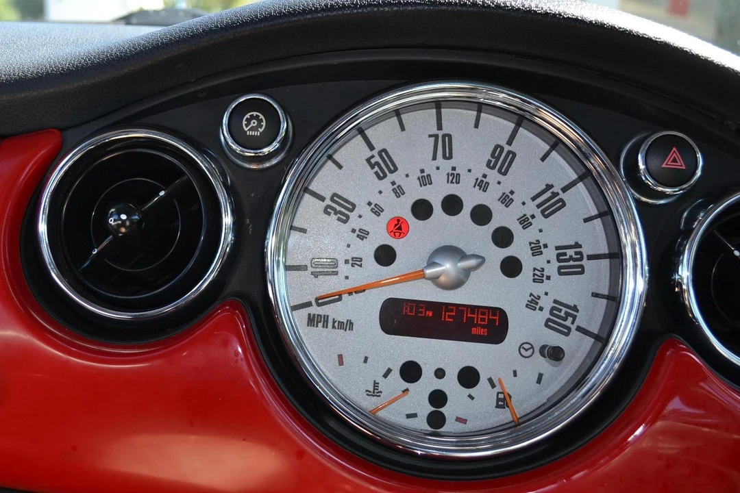 2005 Mini Mini Cooper S 1st Gen - Image 8 of 8