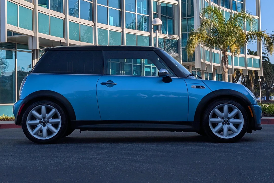 2005 Mini Mini Cooper S 1st Gen - Image 3 of 31