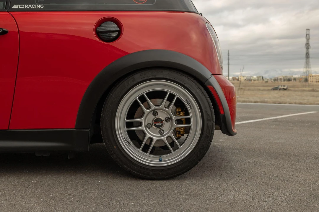 2005 Mini Mini Cooper S 1st Gen - Image 23 of 31