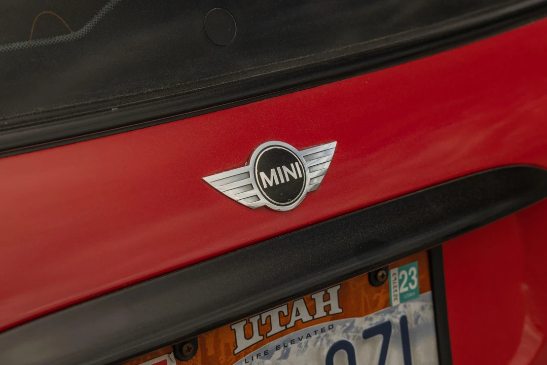2005 Mini Mini Cooper S 1st Gen - Image 28 of 31