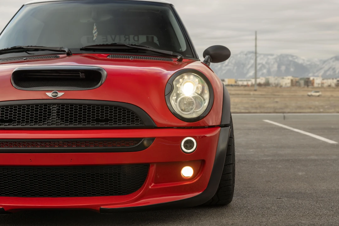 2005 Mini Mini Cooper S 1st Gen - Image 15 of 31