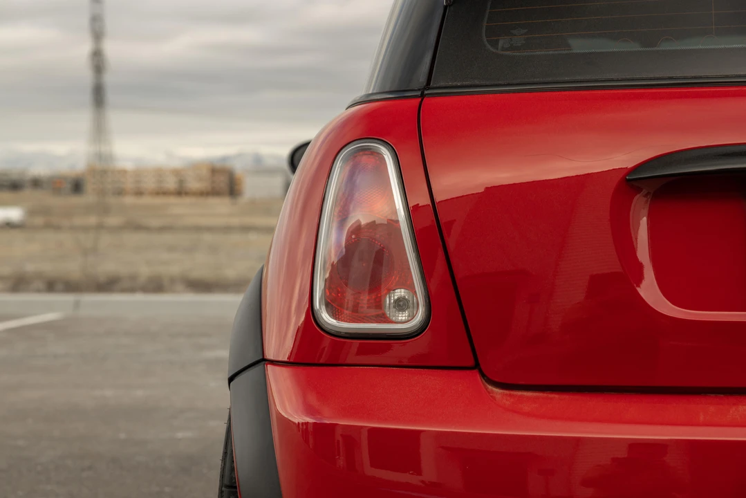 2005 Mini Mini Cooper S 1st Gen - Image 27 of 31