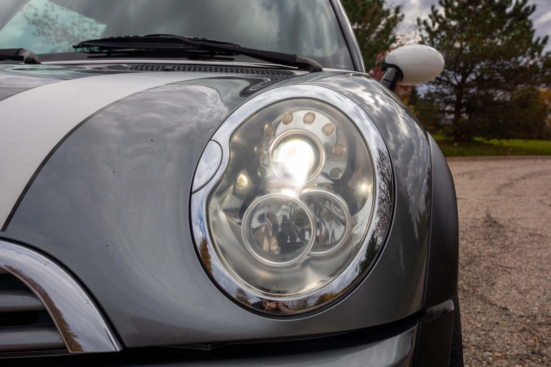 2005 Mini Mini Cooper S 1st Gen - Image 17 of 31