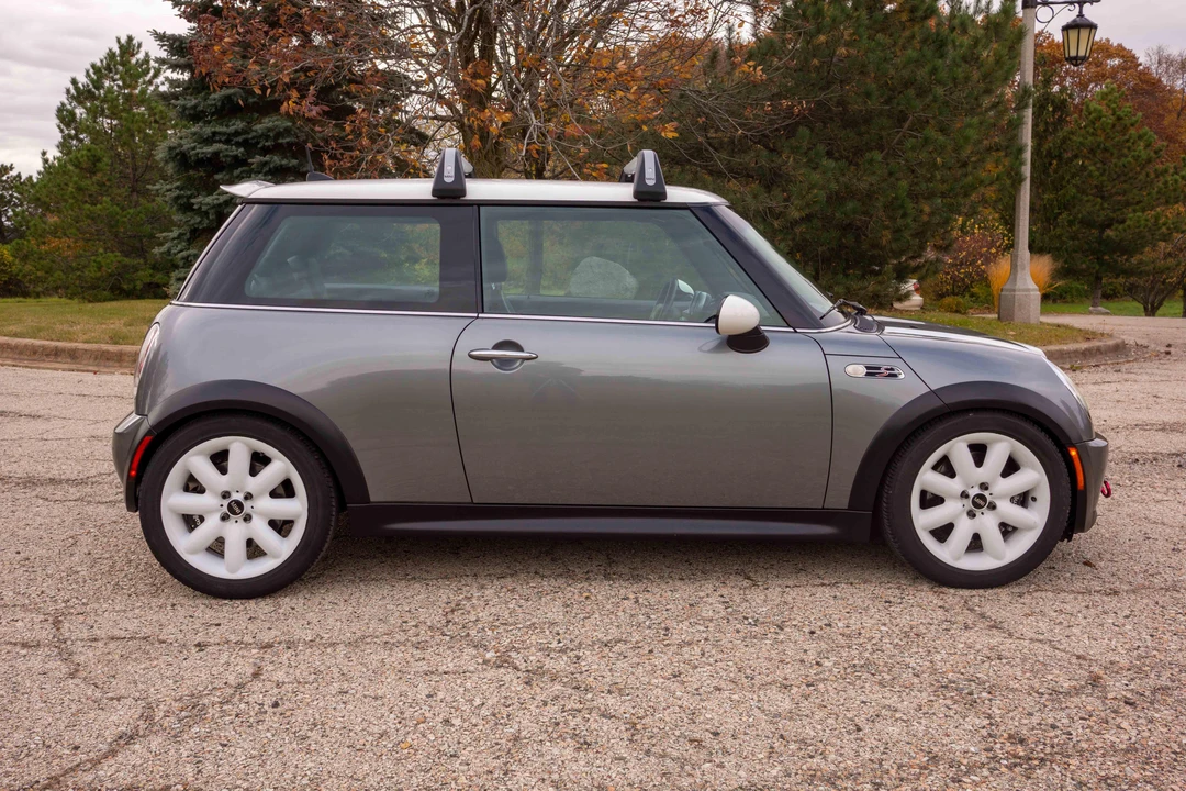 2005 Mini Mini Cooper S 1st Gen - Image 9 of 31