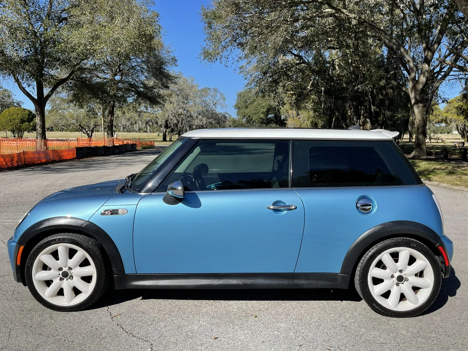 2005 Mini Mini Cooper S 1st Gen - Image 3 of 31