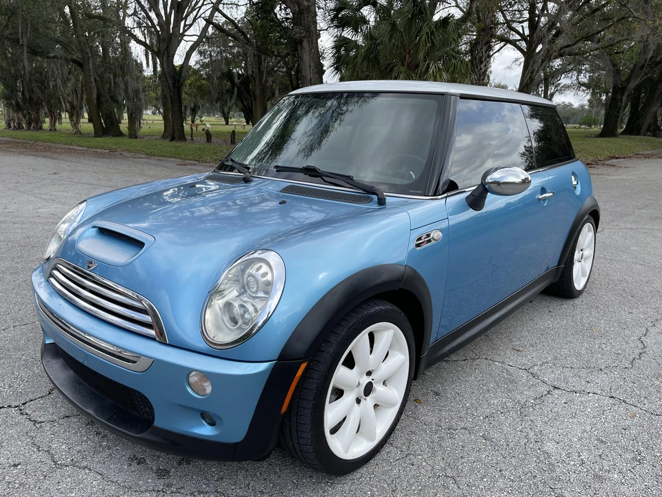 2005 Mini Mini Cooper S 1st Gen - Image 19 of 31