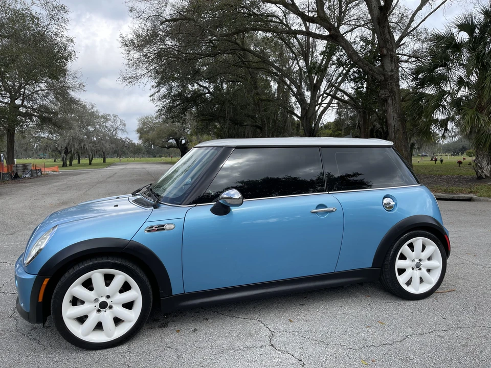 2005 Mini Mini Cooper S 1st Gen - Image 26 of 31
