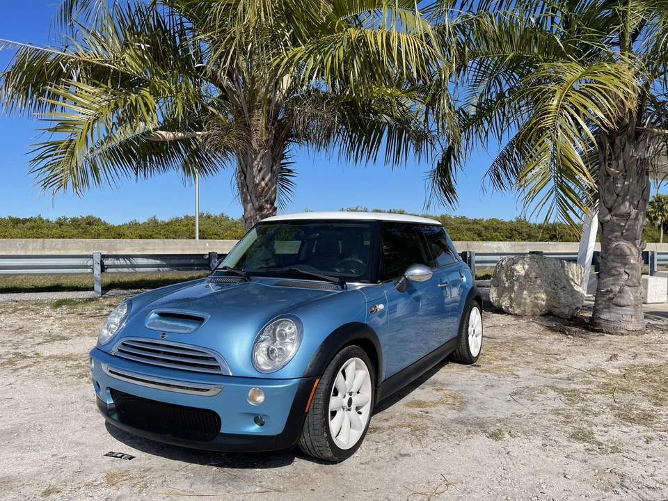 2005 Mini Mini Cooper S 1st Gen - Image 17 of 31