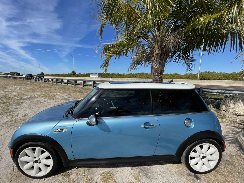 2005 Mini Mini Cooper S 1st Gen - Image 27 of 31