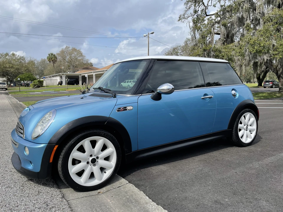 2005 Mini Mini Cooper S 1st Gen - Image 25 of 31