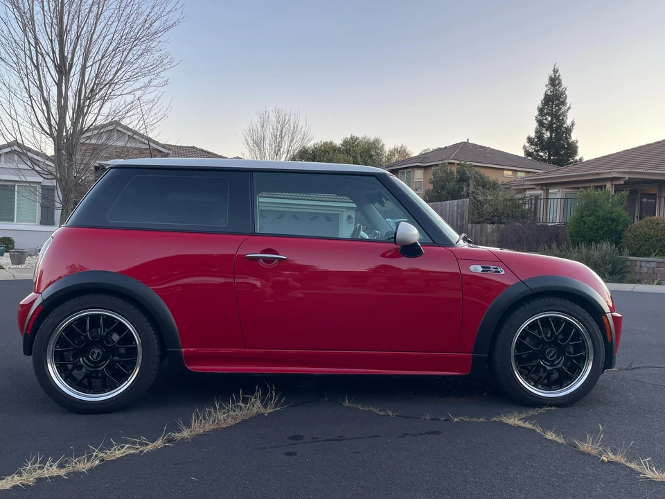 2005 Mini Mini Cooper S 1st Gen - Image 17 of 31