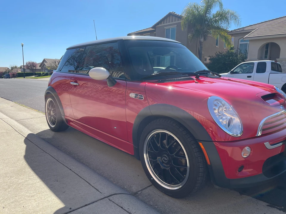 2005 Mini Mini Cooper S 1st Gen - Image 25 of 31