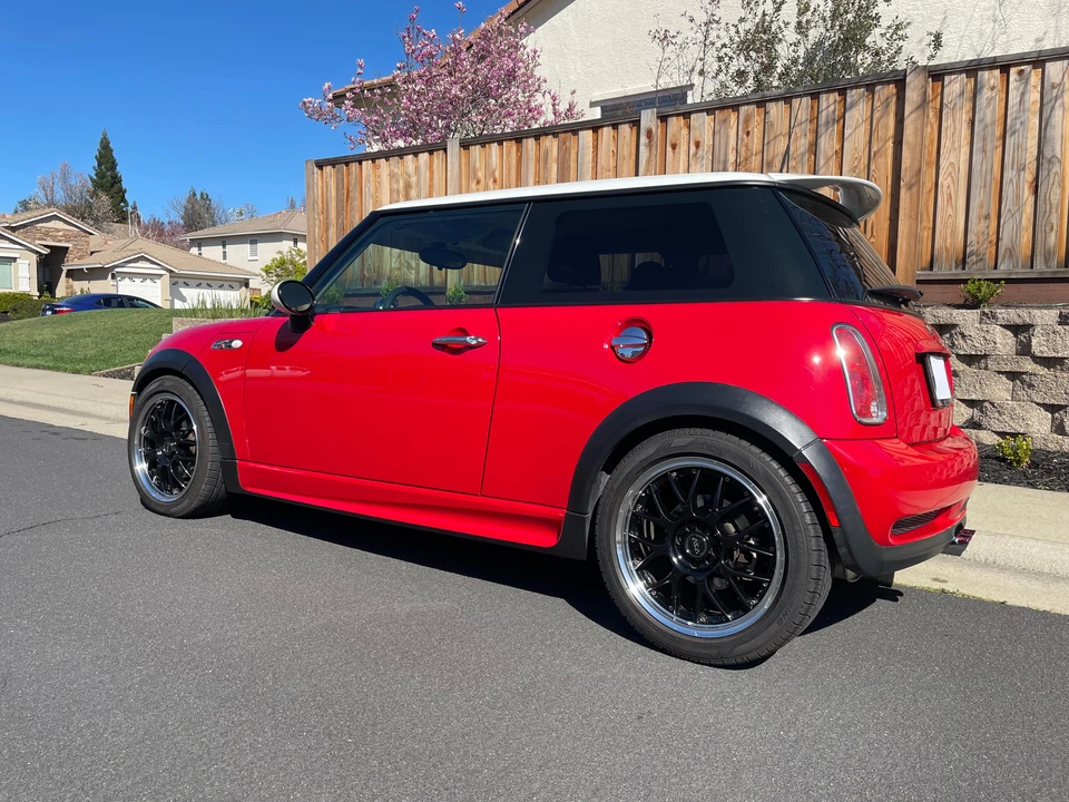 2005 Mini Mini Cooper S 1st Gen - Image 9 of 31