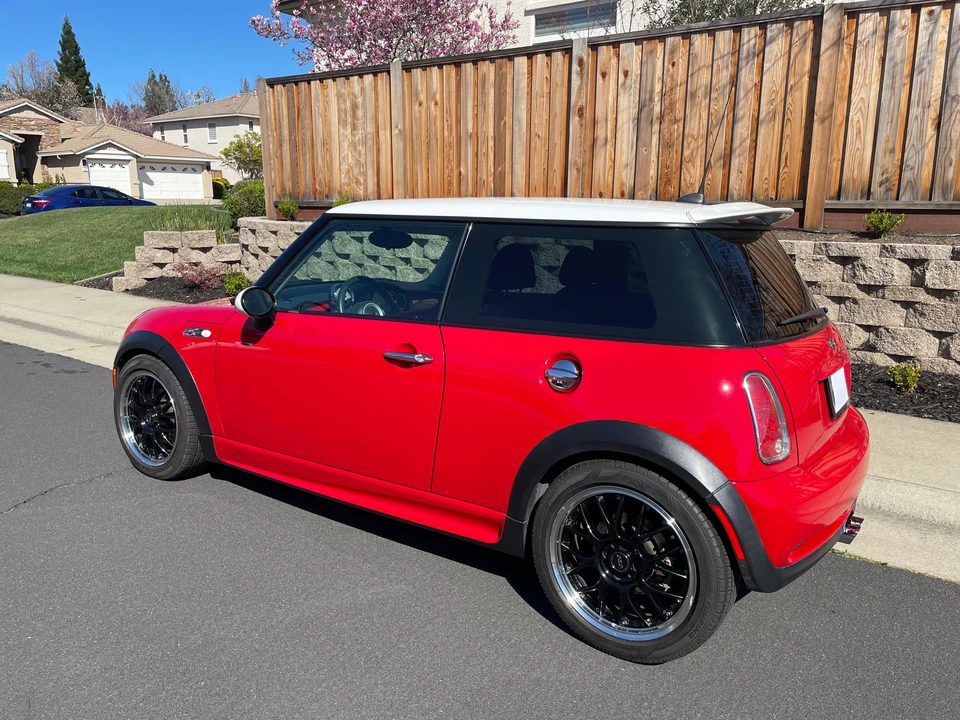 2005 Mini Mini Cooper S 1st Gen - Image 10 of 31