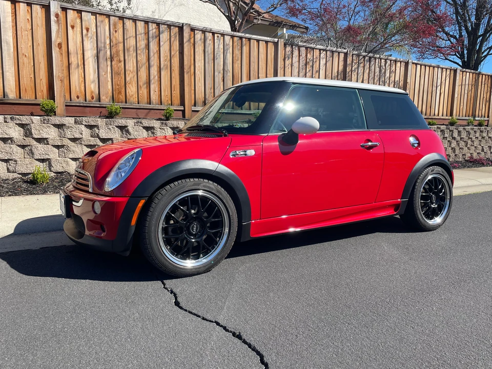 2005 Mini Mini Cooper S 1st Gen - Image 8 of 31
