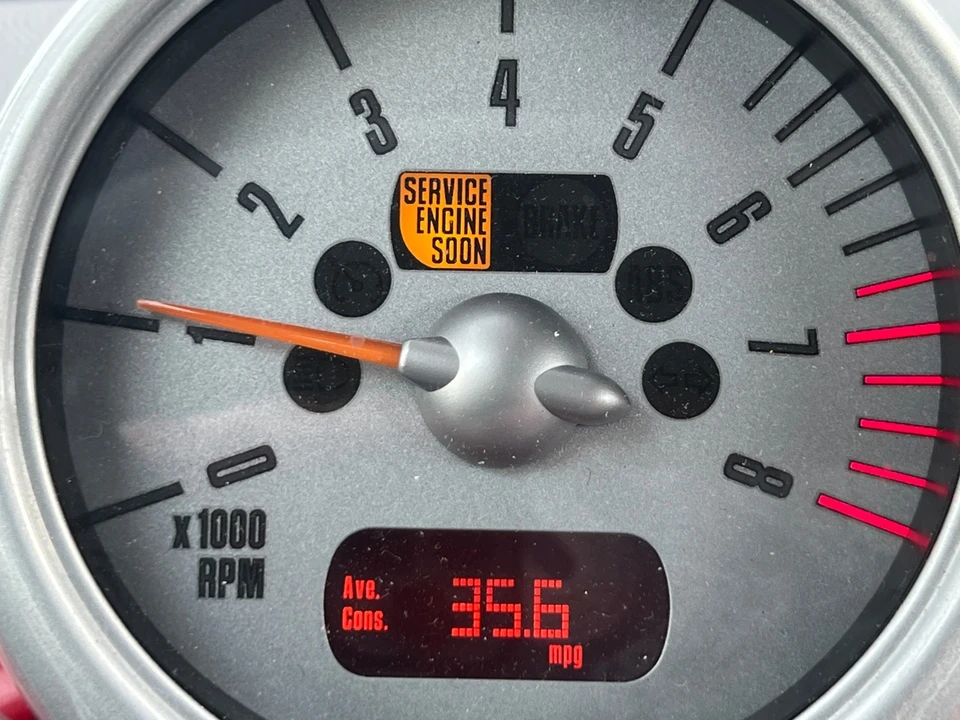 2005 Mini Mini Cooper S 1st Gen - Image 7 of 31