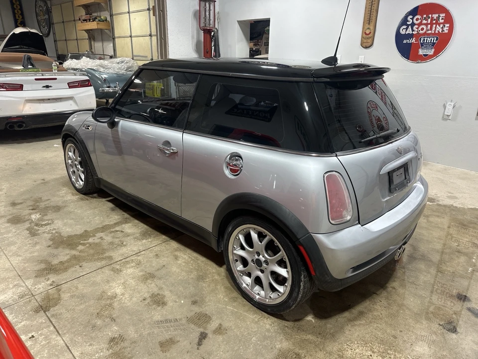 2005 Mini Mini Cooper S 1st Gen - Image 3 of 16