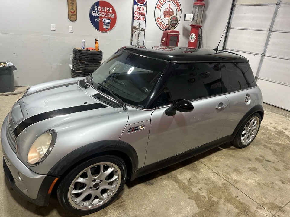2005 Mini Mini Cooper S 1st Gen - Image 2 of 16