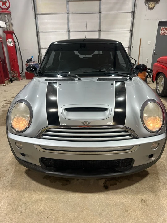 2005 Mini Mini Cooper S 1st Gen - Image 9 of 16