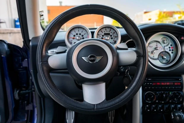 2005 Mini Mini Cooper S 1st Gen - Image 5 of 7
