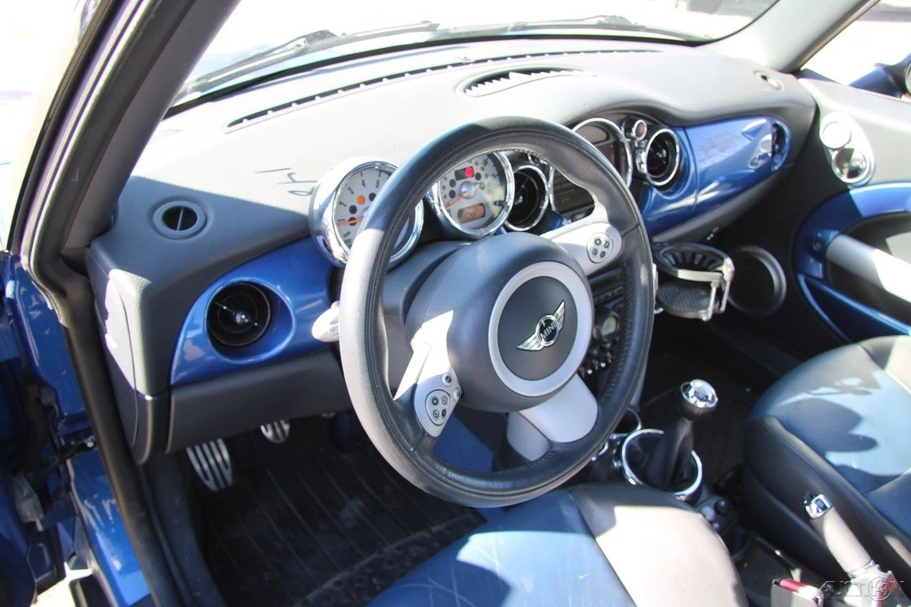 2005 Mini Mini Cooper S 1st Gen - Image 14 of 21