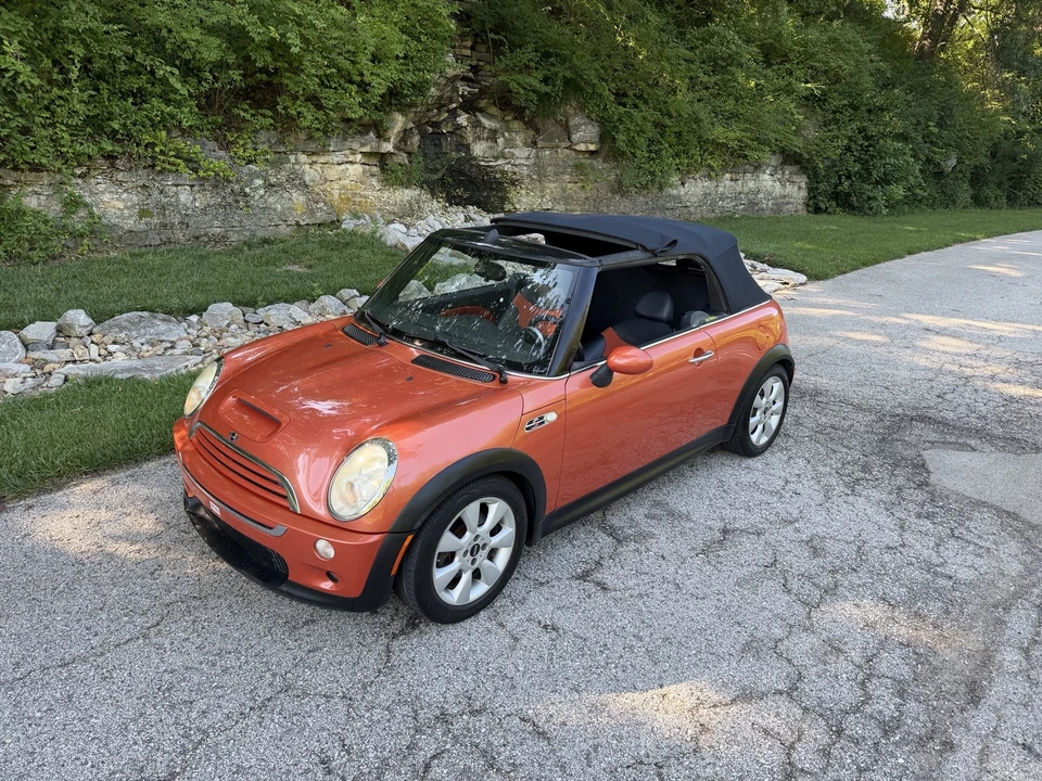 2005 Mini Mini Cooper S 1st Gen - Image 2 of 26
