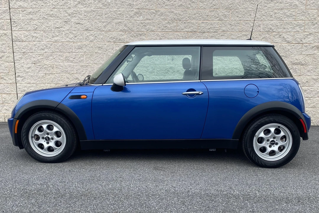 2005 Mini Mini 1st Gen - Image 3 of 31